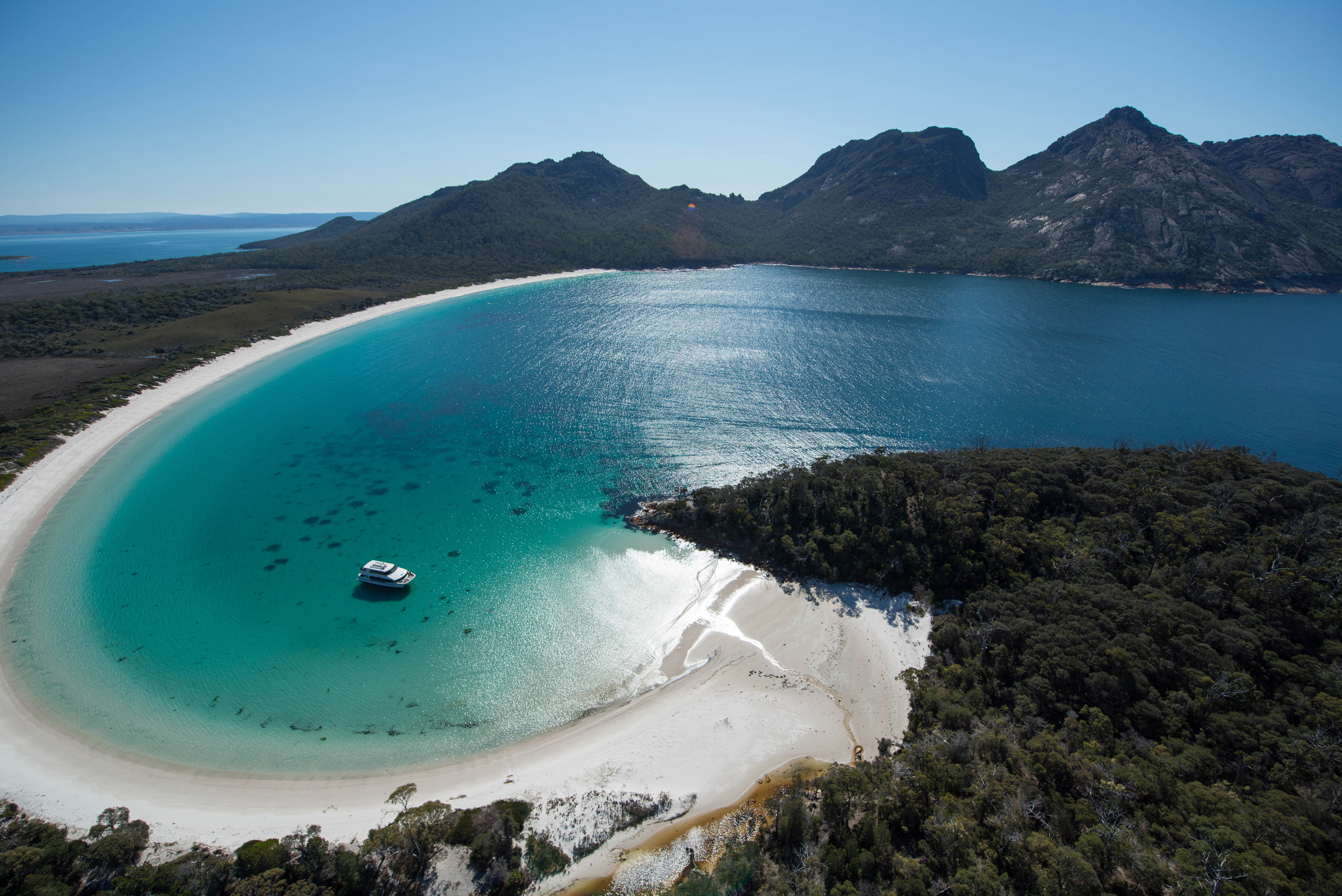 sam wood, snezana markoski, 28 by sam wood, the bachelor australia, tasmania, hobart, salamanca square, wineglass bay, mona, salamanca market