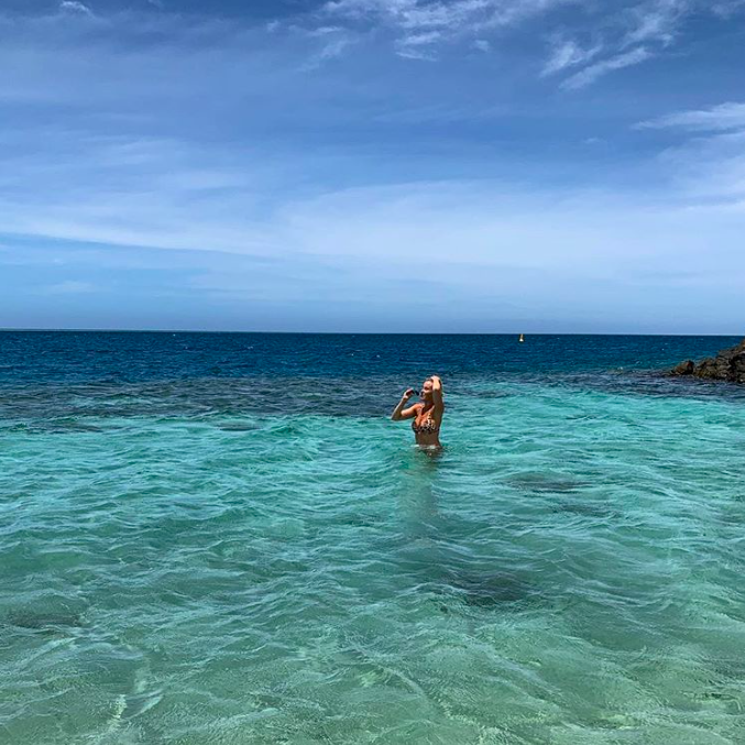 Roxy Jacenko Penelope's Playground Pixie Curtis Fiji Six Senses ResortScreen Shot 2019-04-19 at 4.35.25 pm